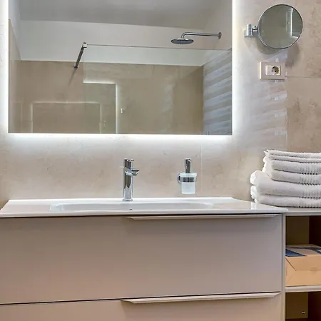 Luxury With A Swimming Pool Brgod, Rasa - 22689 Villa